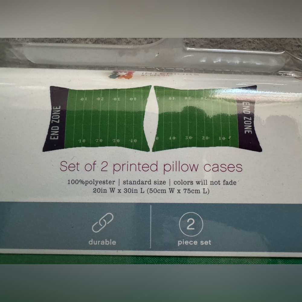 Football Field Yard Lines End Zone Standard 2 Pillow case set - NEW